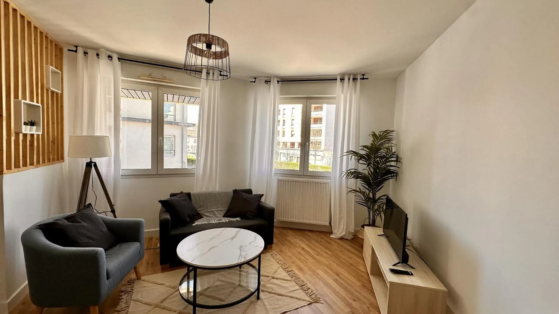 Appartement Villeurbanne • T2 Fraternite • Hostisy