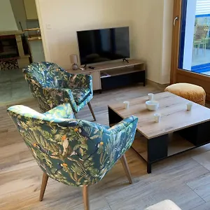 https://maison-a-800-m-a-pied-de-la-plage.inbrittany.com