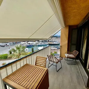 https://2km-saint-tropez-2min-plage-acces-direct-port.fr-provencehotel.com