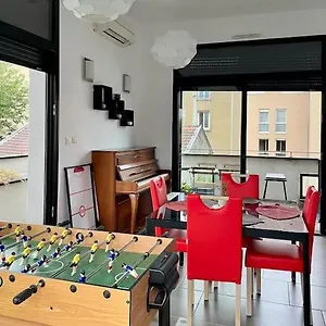  Appartement Penthouse T2 Metro Gratteciel